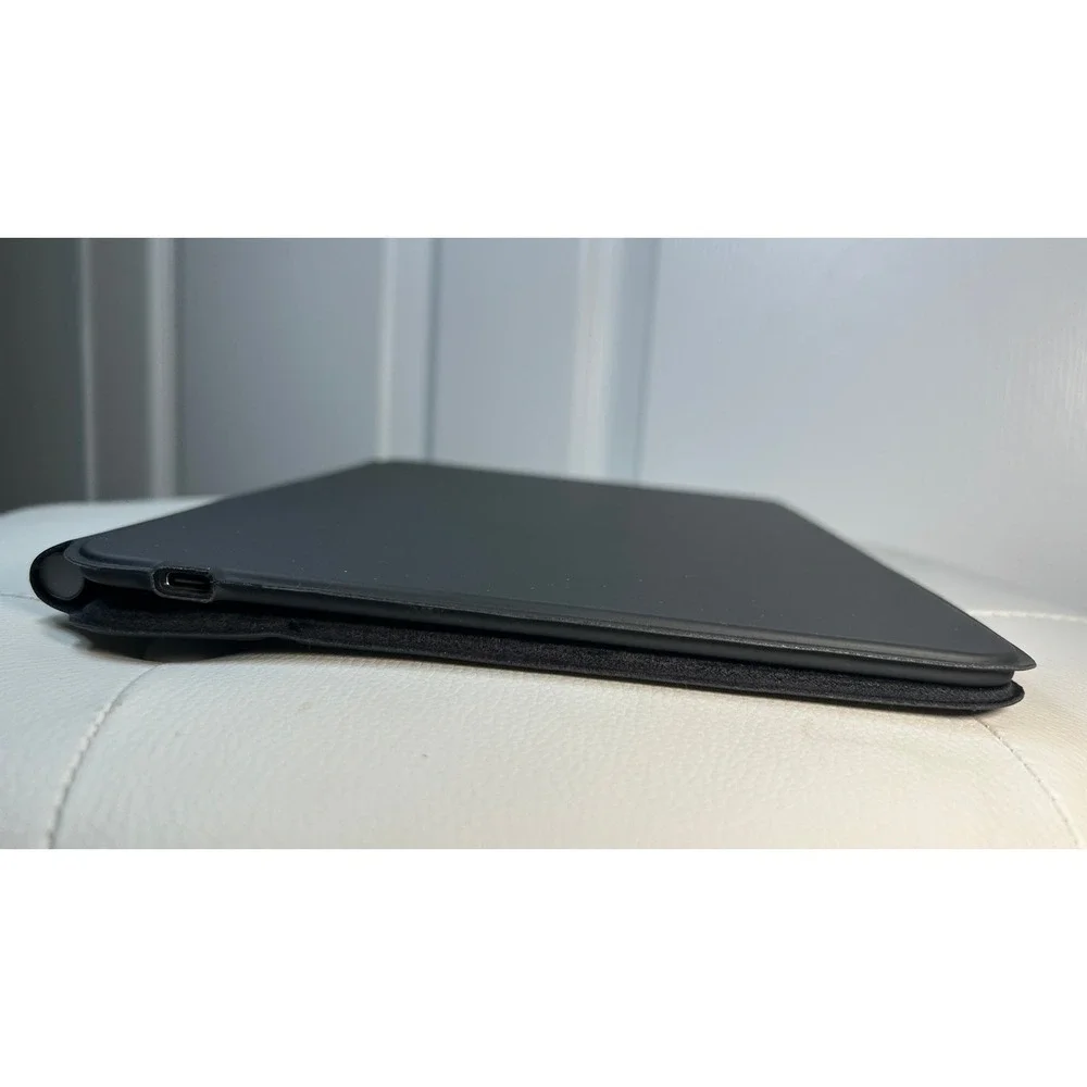Keyboard Case for iPad 10th Gen 2022 & 11 Grey 10.9